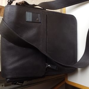 Men's Black Leather Crossbody Messenger Bag